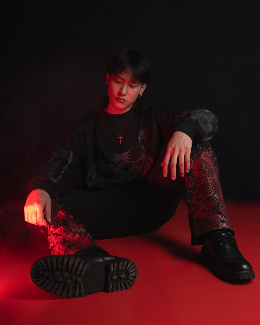 Mythos Graphic Crewneck